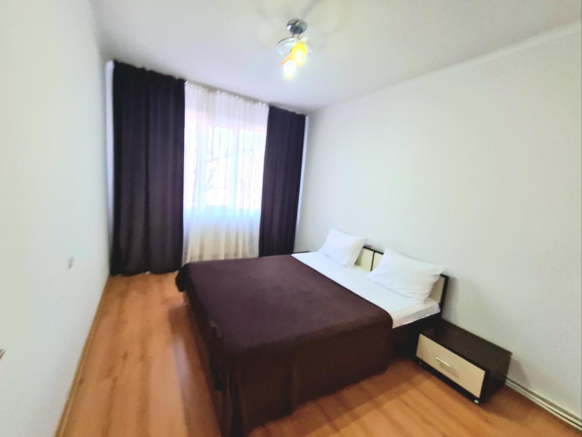 Apartament 2 Bedrooms, Botanica 키시나우 외부 사진