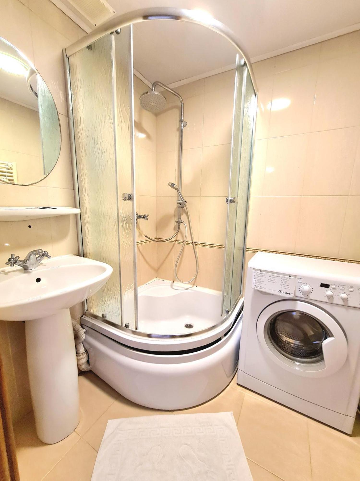 Apartament 2 Bedrooms, Botanica 키시나우 외부 사진