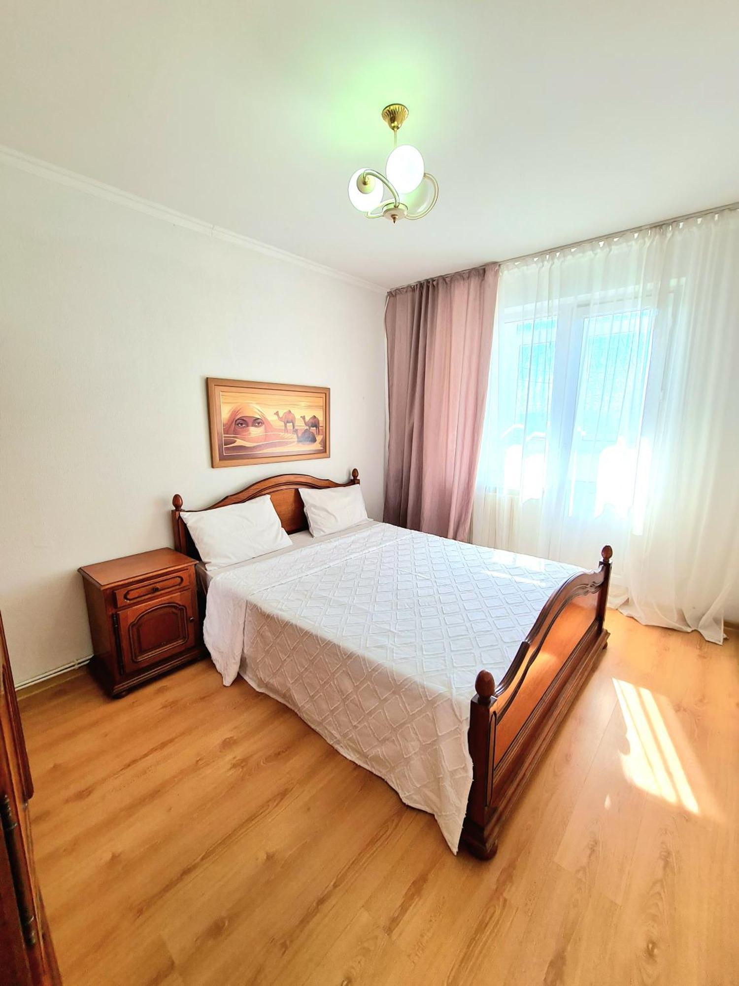 Apartament 2 Bedrooms, Botanica 키시나우 외부 사진